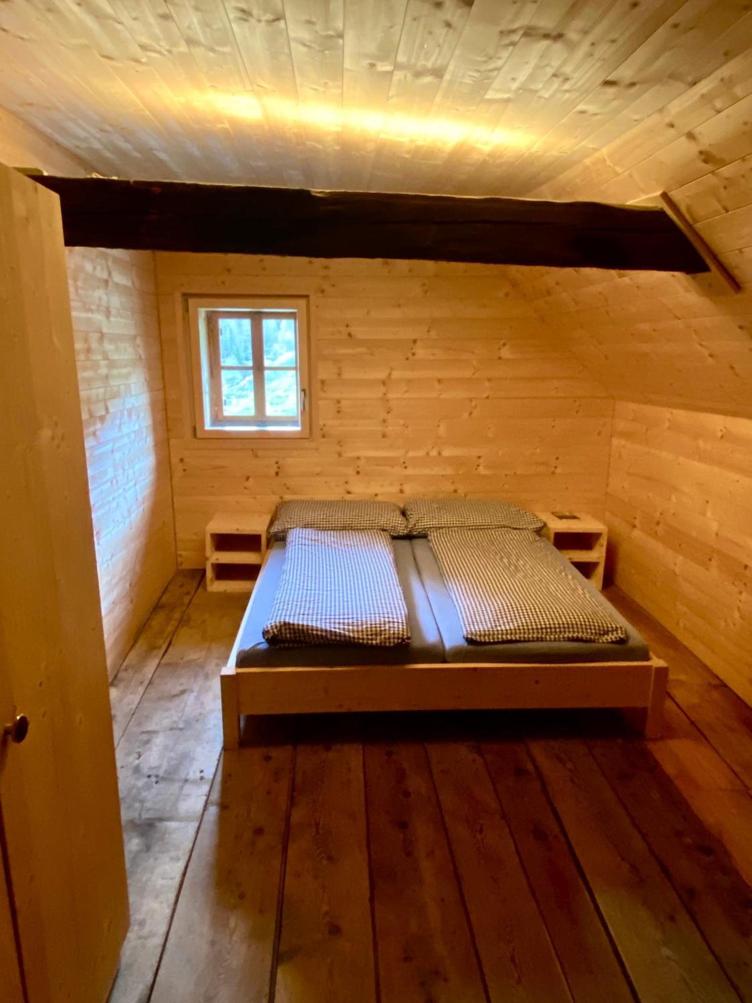 Alp Es-Cha Dadour Bed and Breakfast Madulain Εξωτερικό φωτογραφία